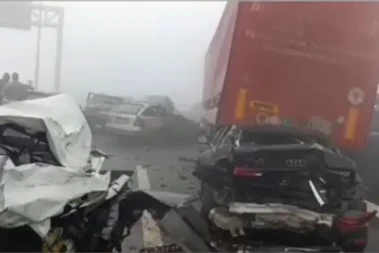 Detalji lančanog sudara na auto-putu "Miloš Veliki": Muškarac podlegao povredama